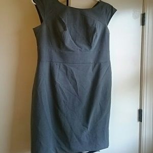 The Limited gray Sheath dress size 6